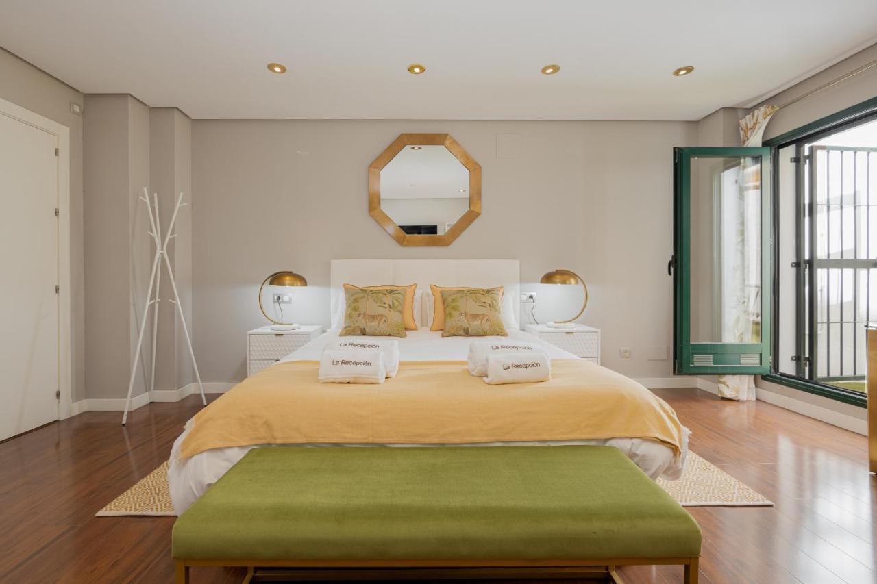 C30 Deluxe Studio With Terrace Into Cathedral Square Διαμέρισμα Μάλαγα Εξωτερικό φωτογραφία