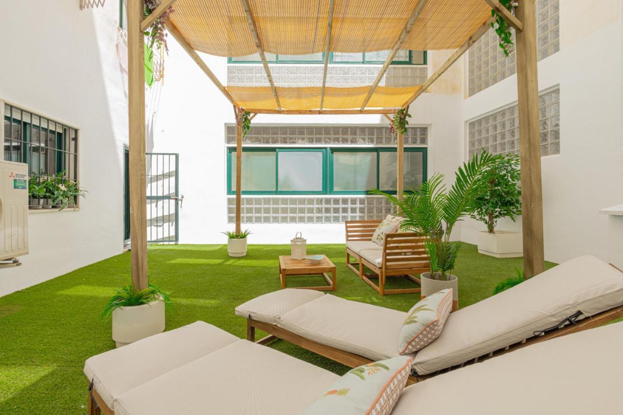 C30 Deluxe Studio With Terrace Into Cathedral Square Διαμέρισμα Μάλαγα Εξωτερικό φωτογραφία