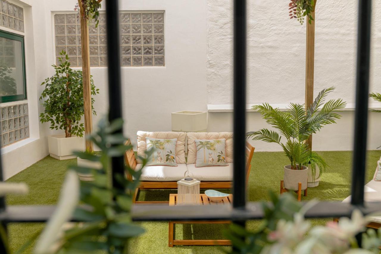 C30 Deluxe Studio With Terrace Into Cathedral Square Διαμέρισμα Μάλαγα Εξωτερικό φωτογραφία