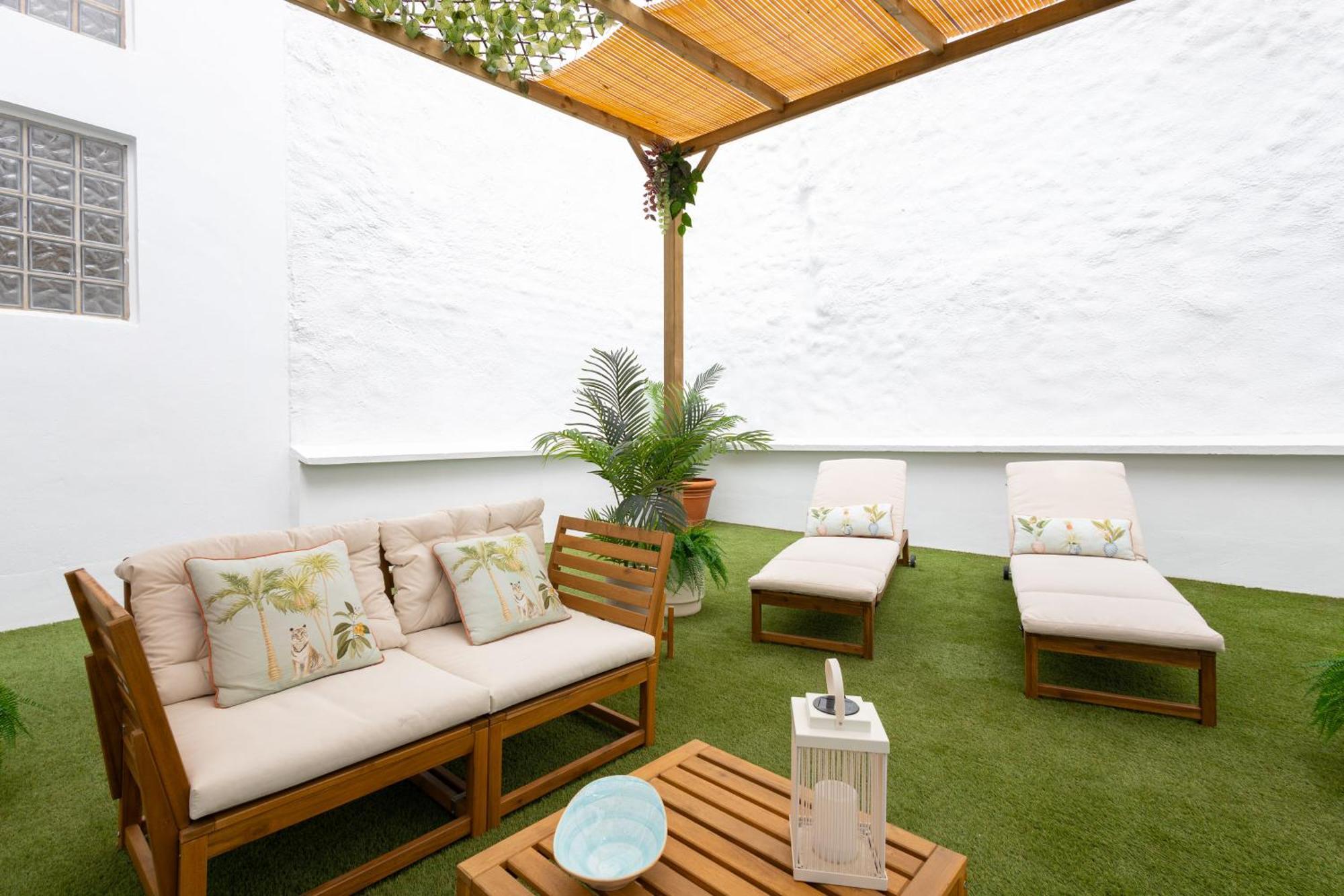 C30 Deluxe Studio With Terrace Into Cathedral Square Διαμέρισμα Μάλαγα Εξωτερικό φωτογραφία